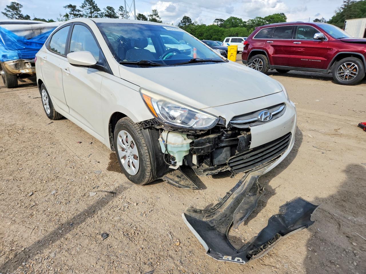 2016 Hyundai Accent Se - zdjęcie 4