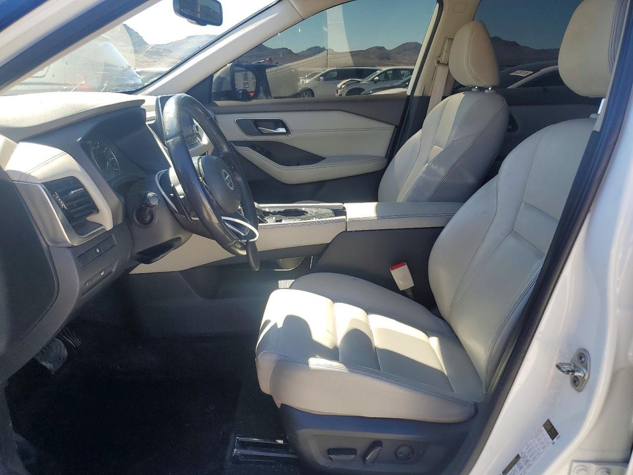 2021 Nissan Rogue Sl - zdjęcie 7