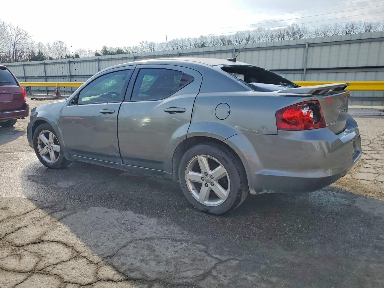 2013 Dodge Avenger Se - zdjęcie 2