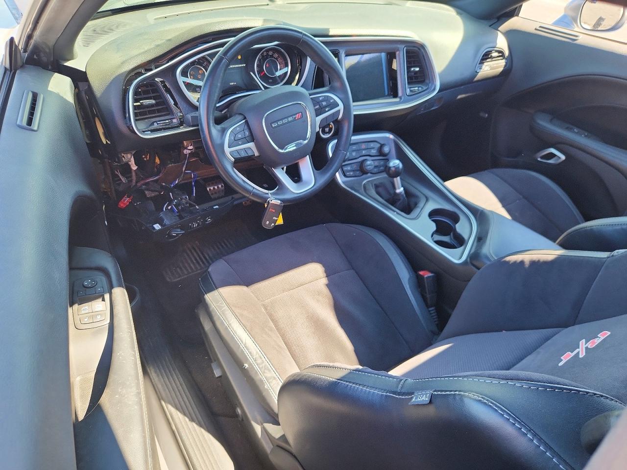 2015 Dodge Challenger R - zdjęcie 8