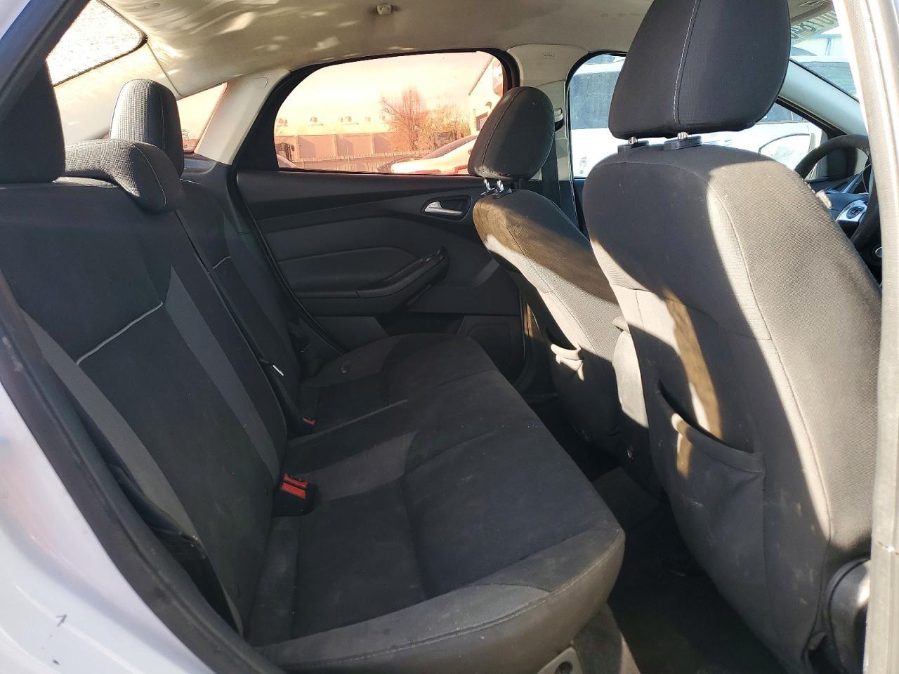 2014 Ford Focus Se - zdjęcie 10