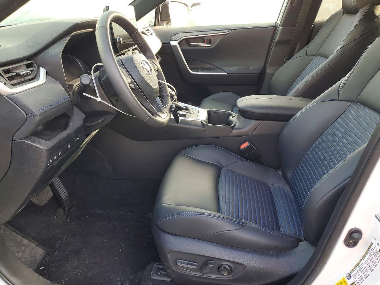 2024 Toyota Rav4 Hybrid Xse - zdjęcie 7