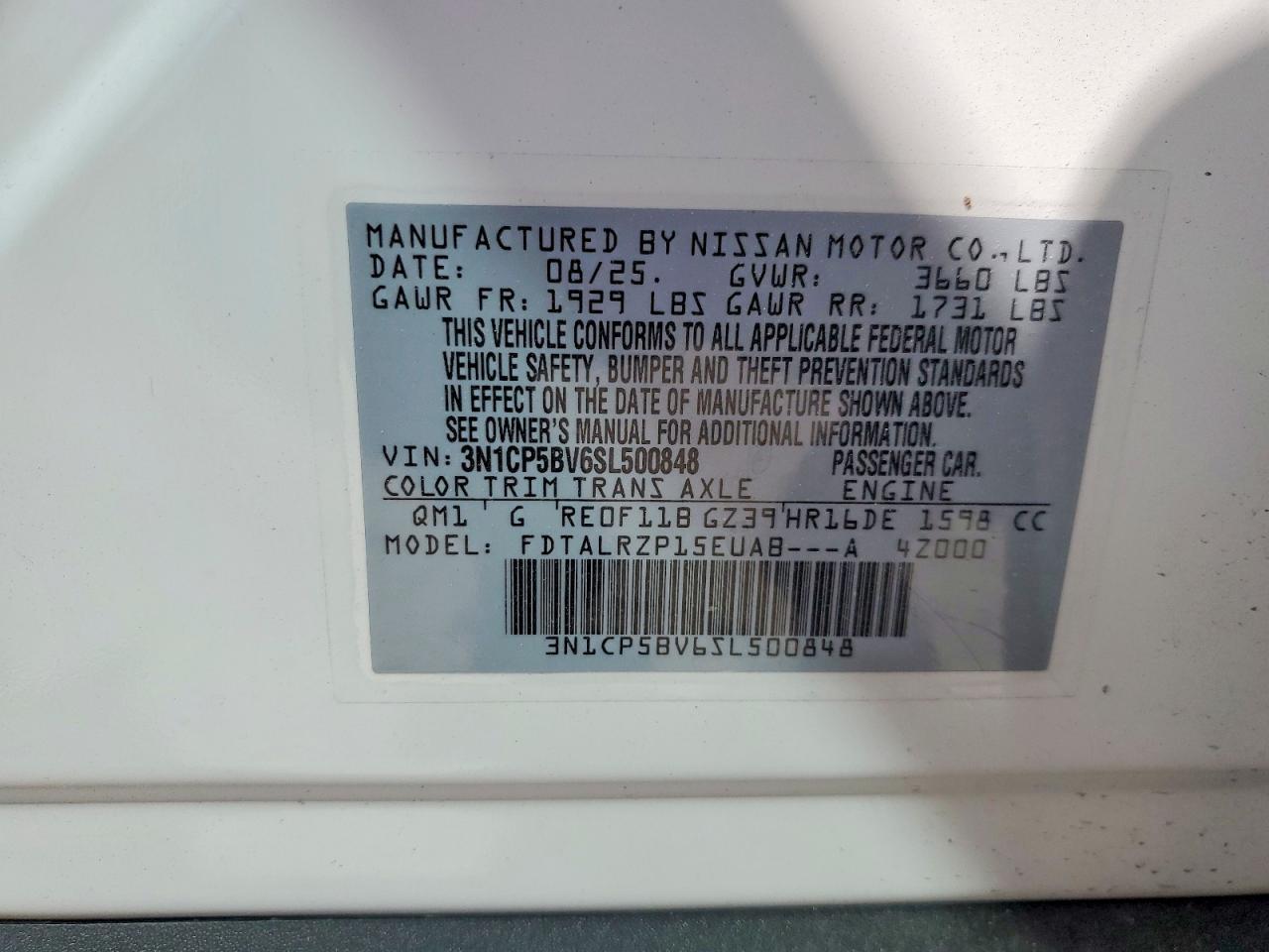 2025 Nissan Kicks Play S - zdjęcie 14