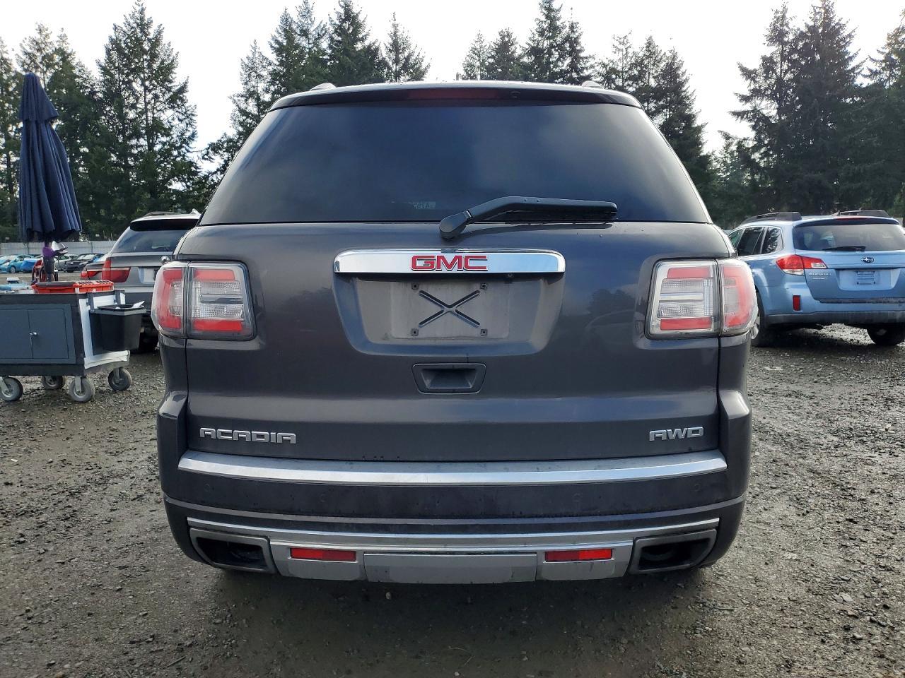 2013 GMC Acadia Denali - zdjęcie 6
