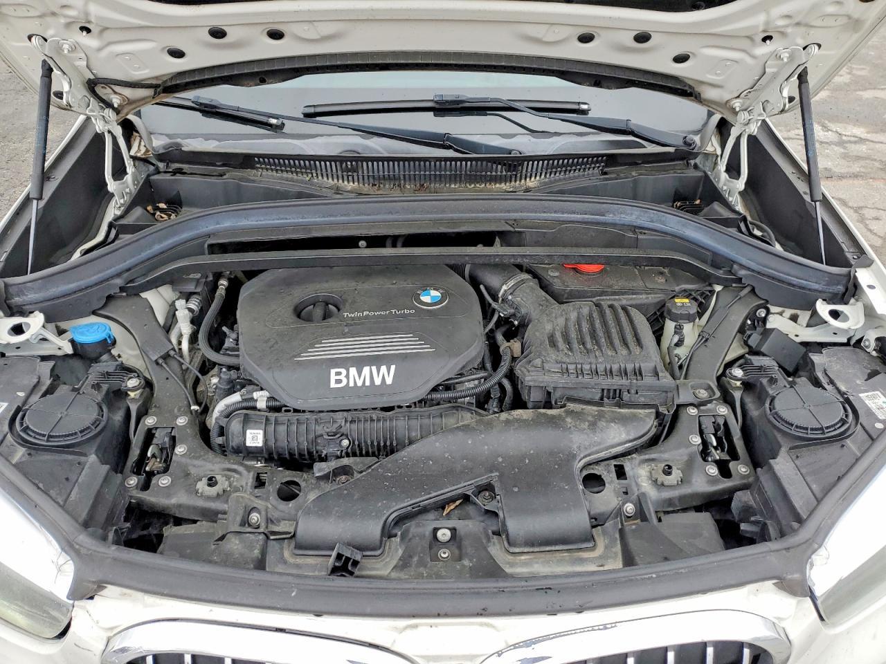 2017 BMW X1 xDrive28I - zdjęcie 12