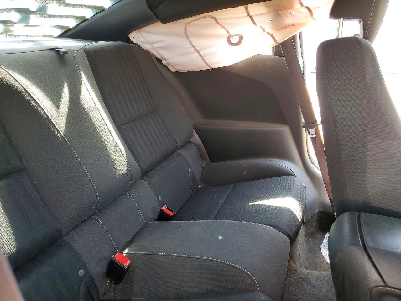 2014 Chev Camaro Ls - zdjęcie 10