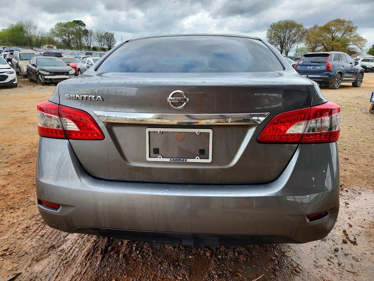 2015 Nissan Sentra S - zdjęcie 6