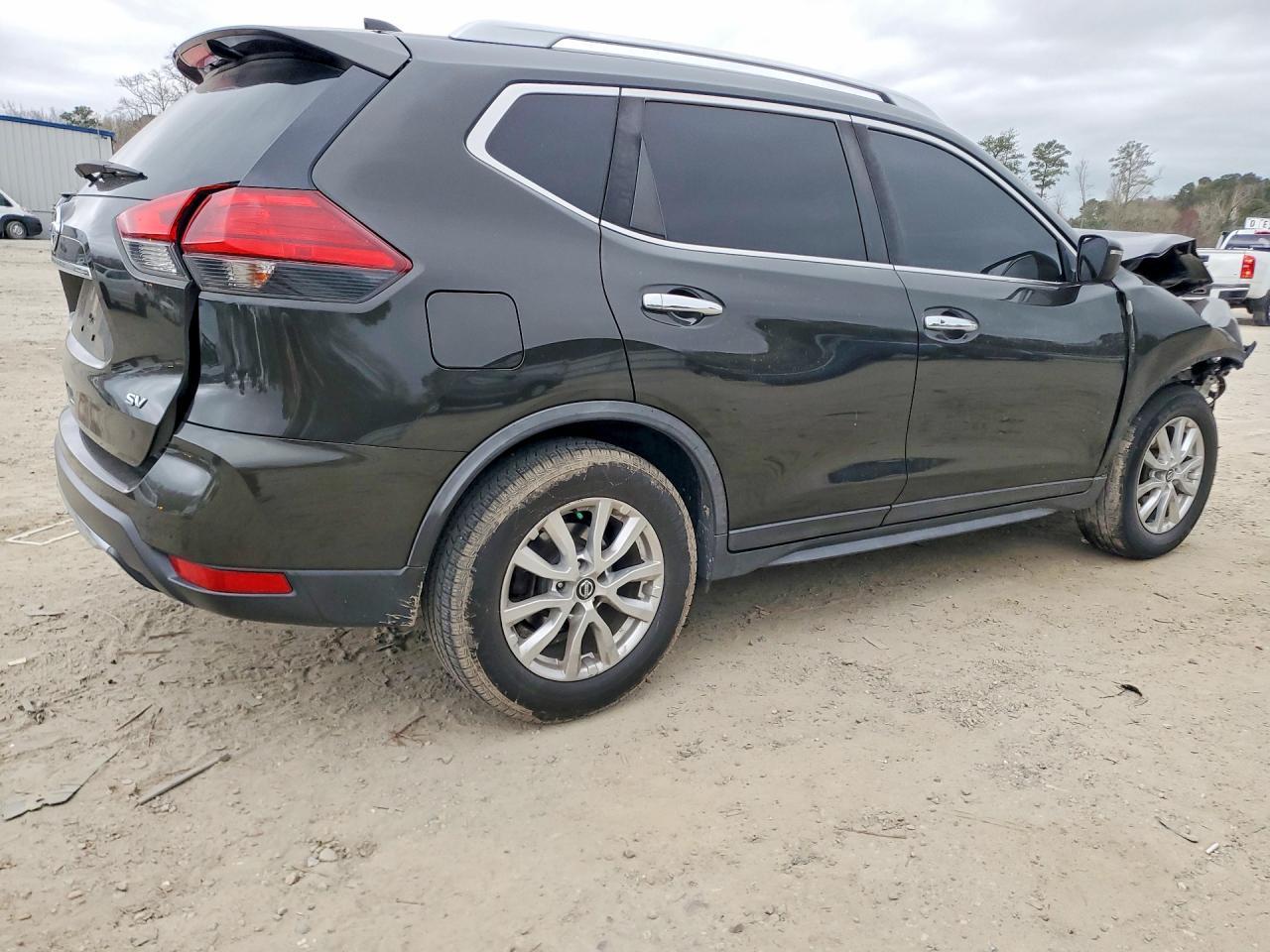 2017 Nissan Rogue Sv - zdjęcie 3