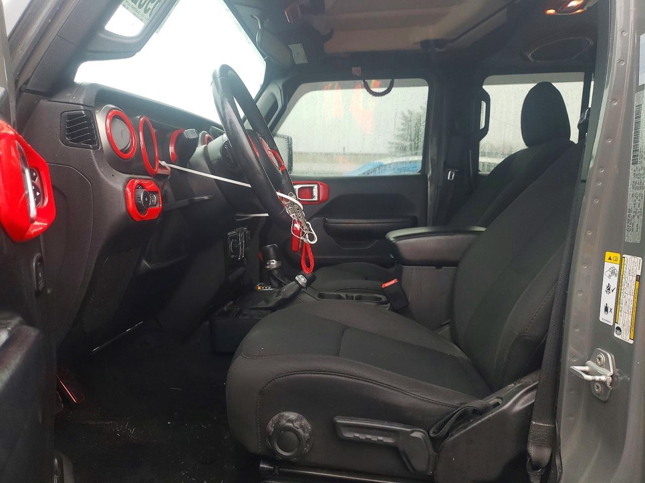 2019 Jeep Wrangler - zdjęcie 7