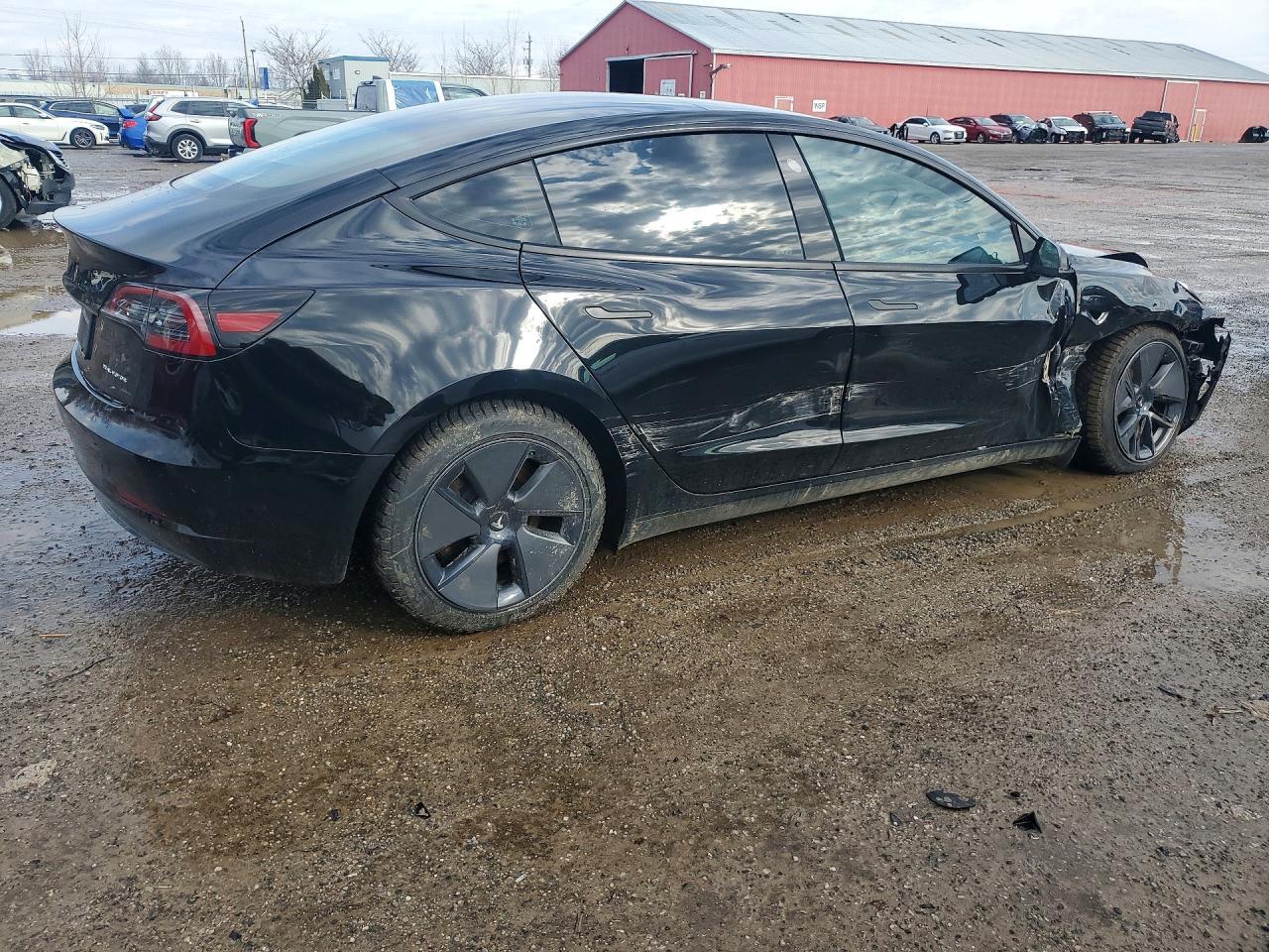 2023 Tesla Model 3 - zdjęcie 3