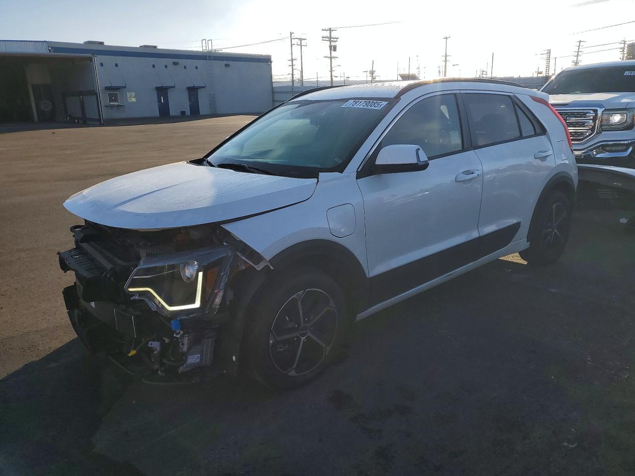 2025 Kia Niro Ex - zdjęcie główne