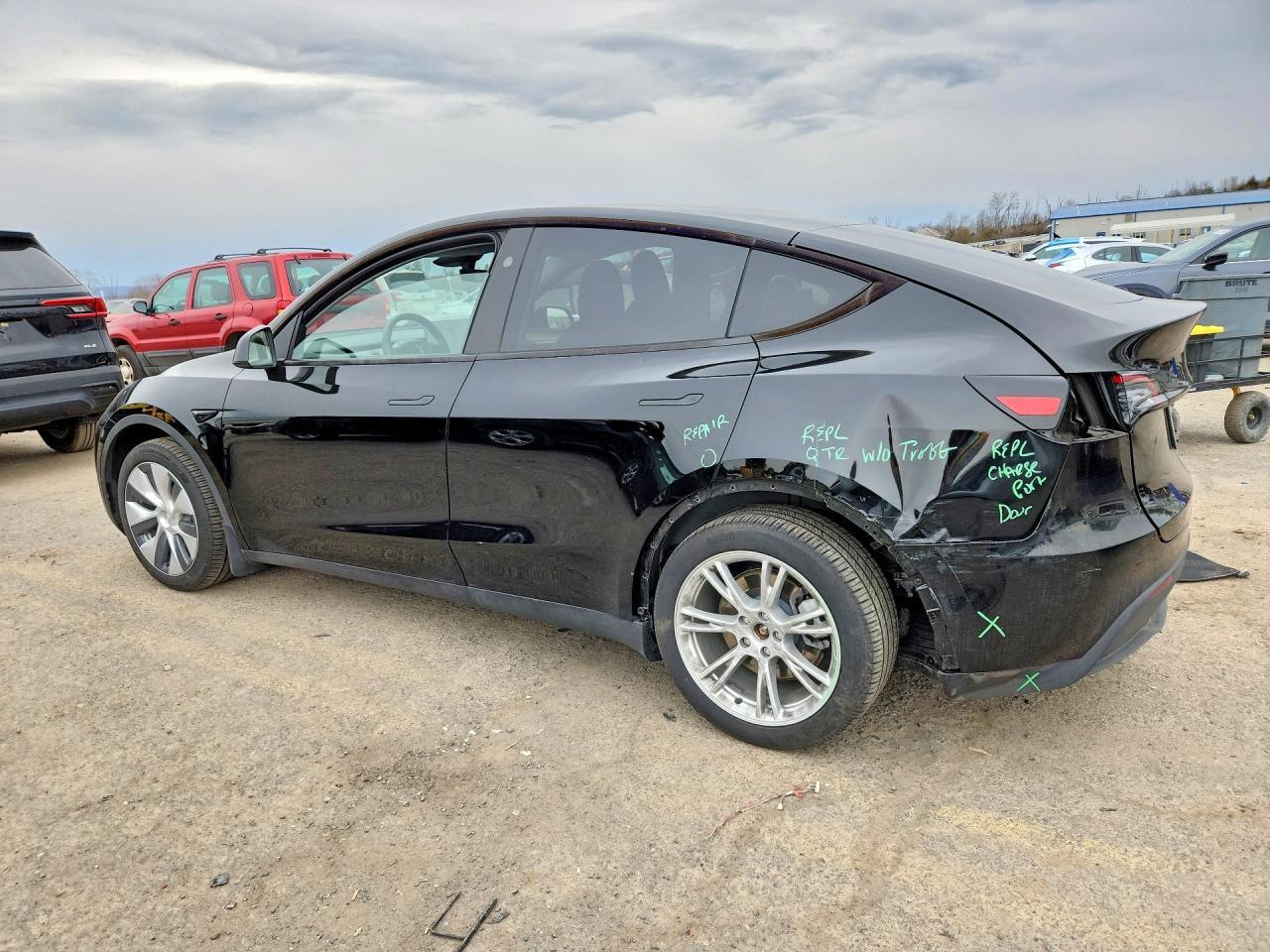 2023 Tesla Model Y - zdjęcie 2