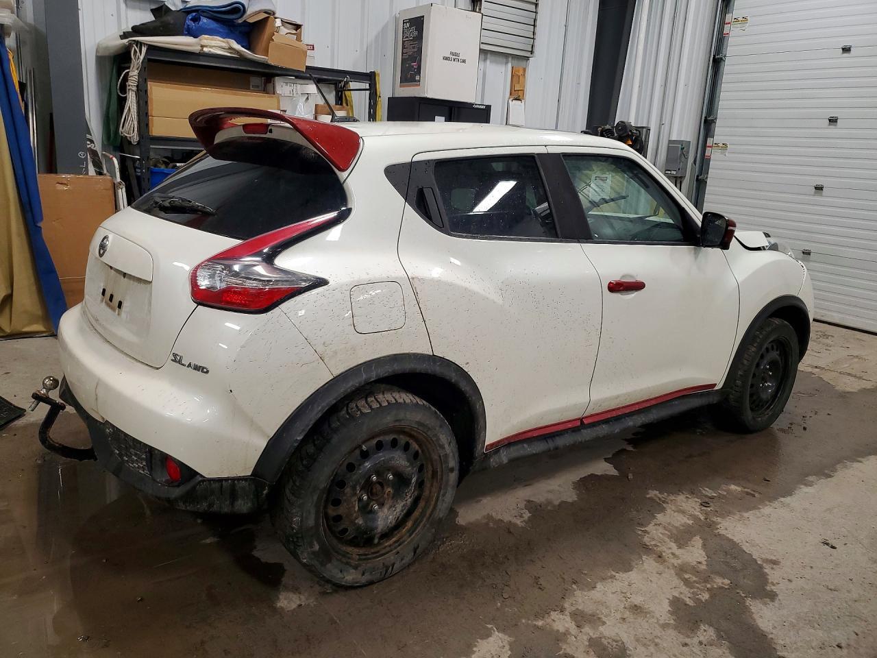 2016 Nissan Juke S - zdjęcie 3