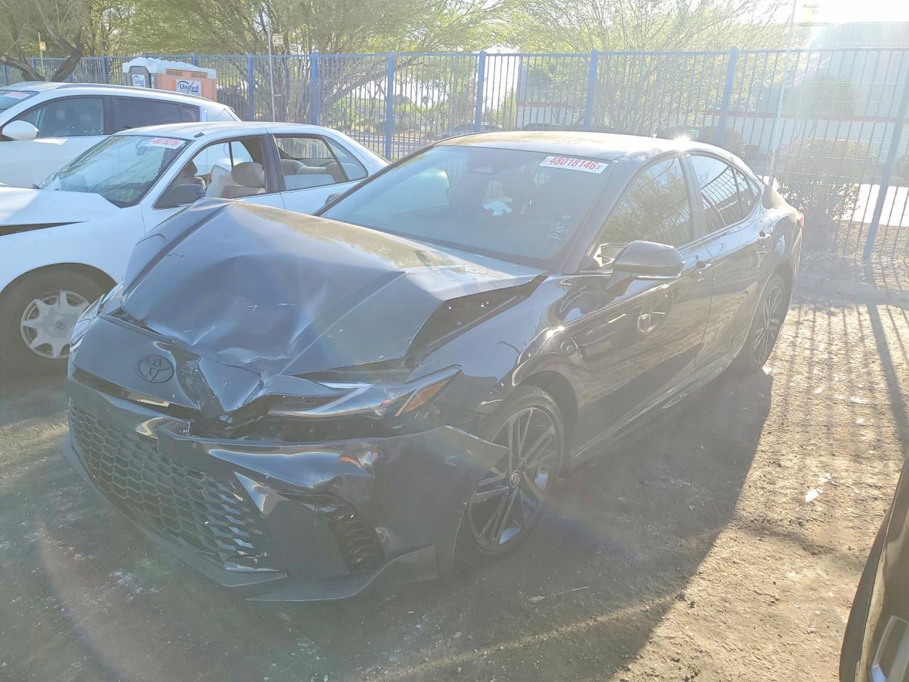 2026 Toyota Camry - zdjęcie główne