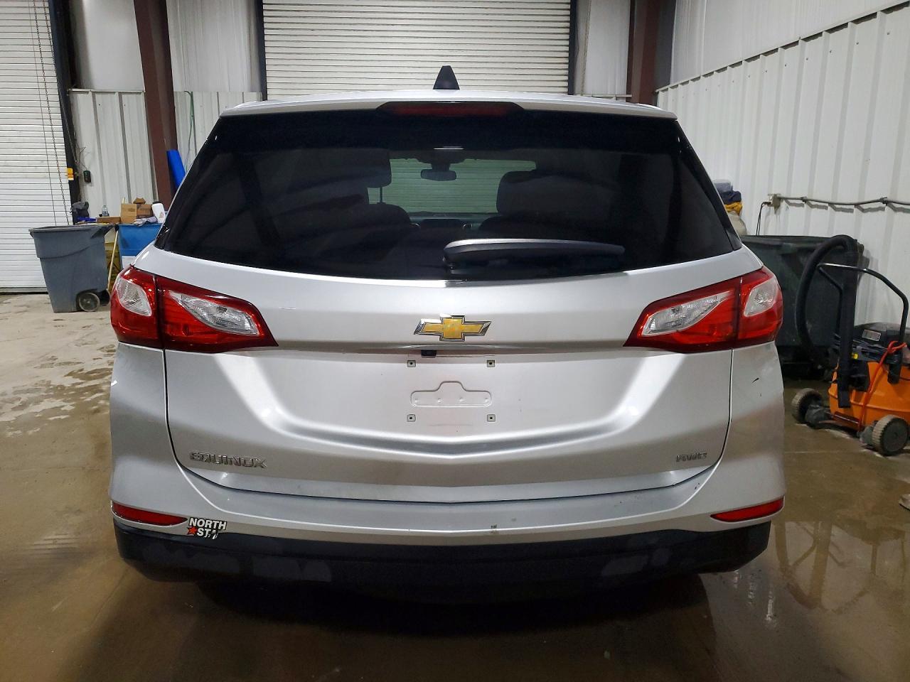 2020 Chevrolet Equinox Ls - zdjęcie 6