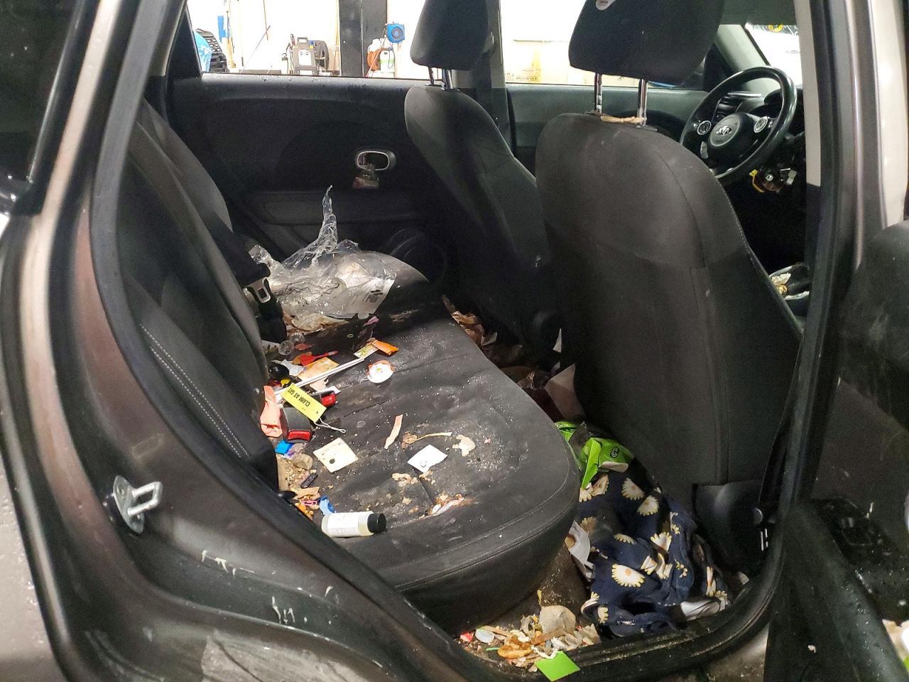 2015 Kia Soul Base - zdjęcie 10