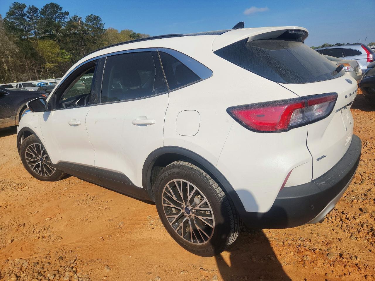 2022 Ford Escape Sel - zdjęcie 2