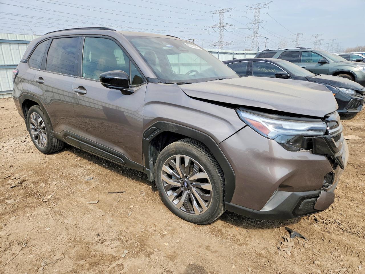 2025 Subaru Forester Touring - zdjęcie 4