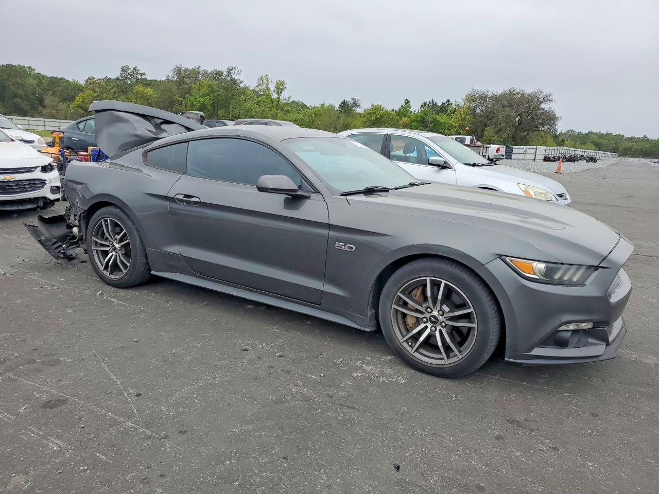2017 Ford Mustang Gt - zdjęcie 4