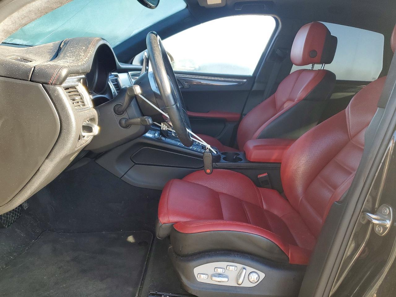 2017 Porsche Macan Turbo - zdjęcie 7