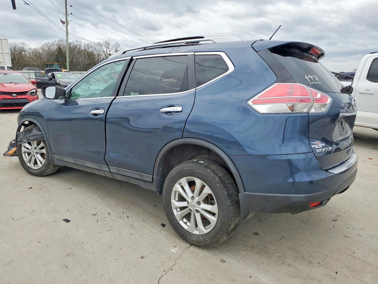 2015 Nissan Rogue Sv - zdjęcie 2