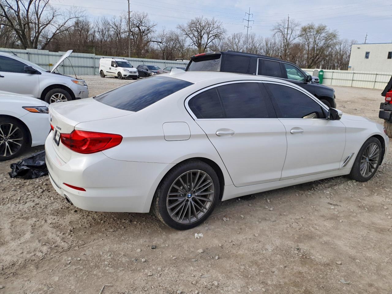 2018 BMW 530 I - zdjęcie 3