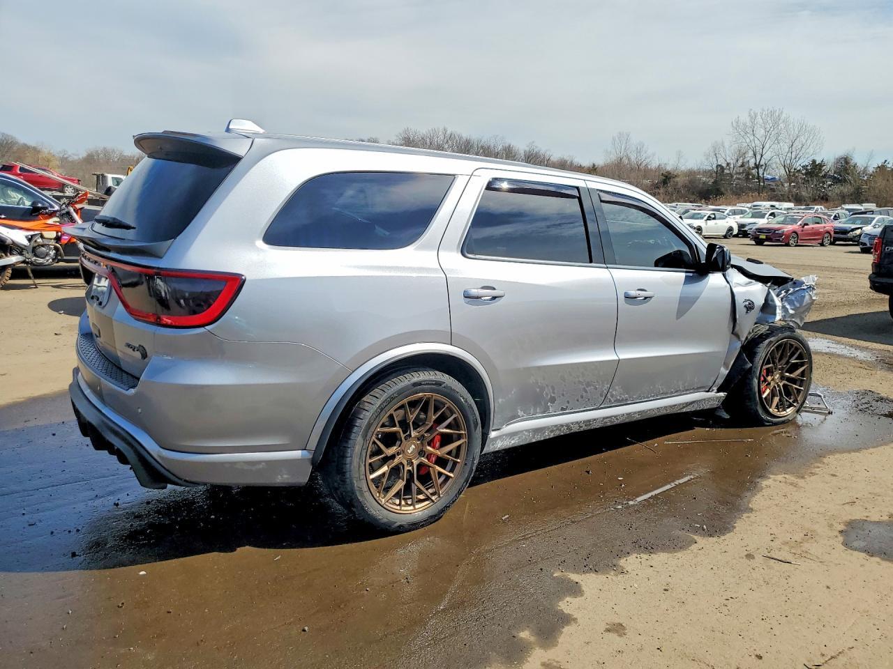 2021 Dodge Durango Srt Hellcat - zdjęcie 3