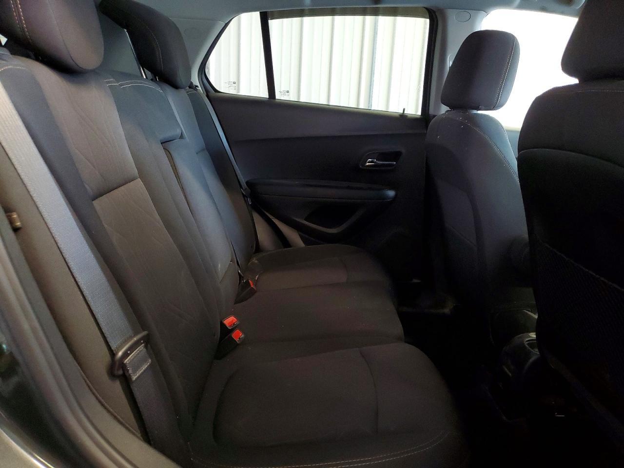 2020 Chevrolet Trax 1Lt - zdjęcie 11