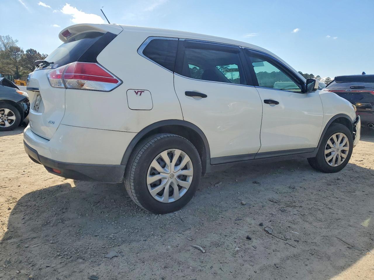 2016 Nissan Rogue S - zdjęcie 3