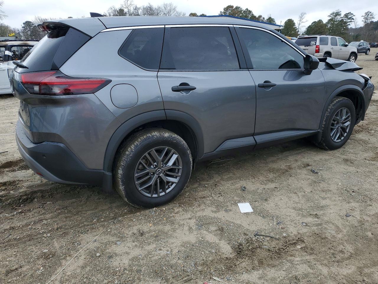 2023 Nissan Rogue S - zdjęcie 3