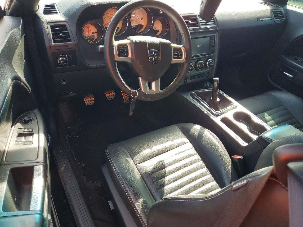 2013 Dodge Challenger R - zdjęcie 8