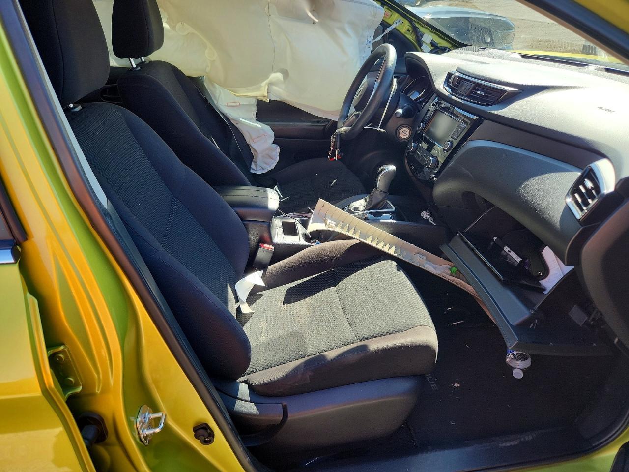 2020 Nissan Rogue Sport S - zdjęcie 7