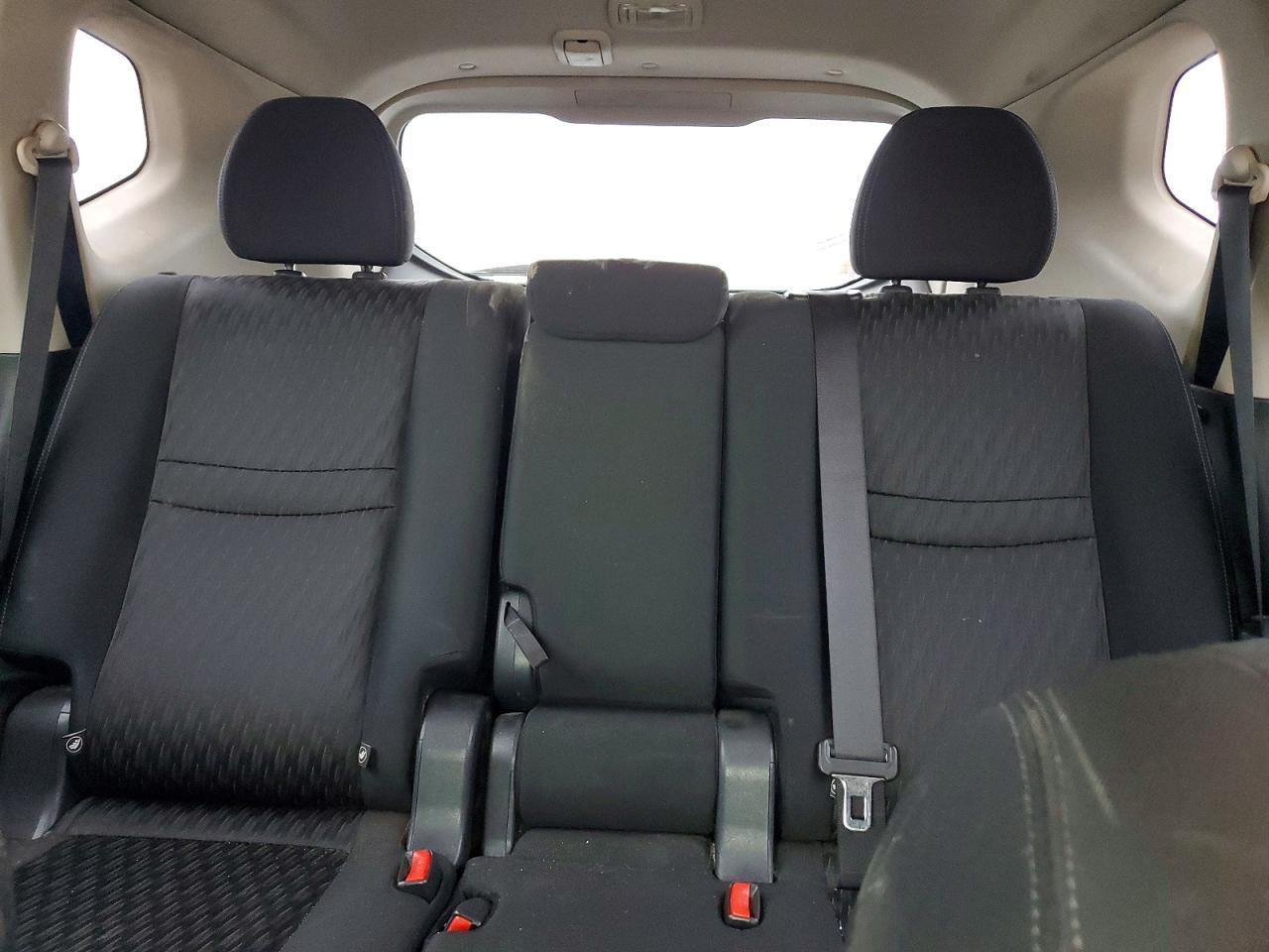 2018 Nissan Rogue S - zdjęcie 10