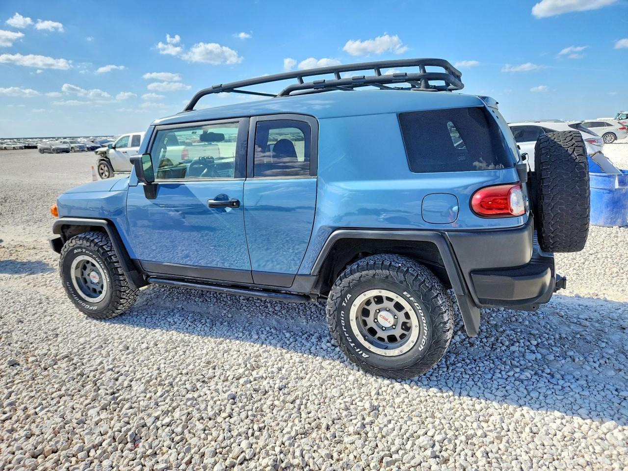 2014 Toyota Fj Cruiser Base - zdjęcie 2