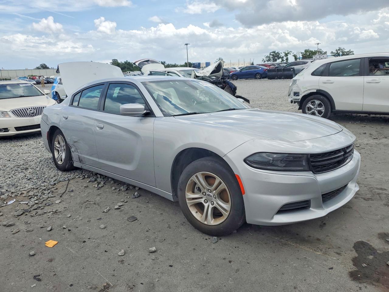 2022 Dodge Charger Sxt - zdjęcie 4