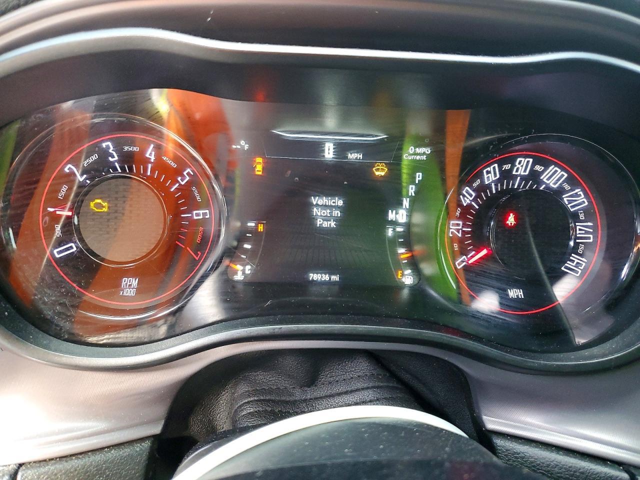 2023 Dodge Challenger Sxt - zdjęcie 9