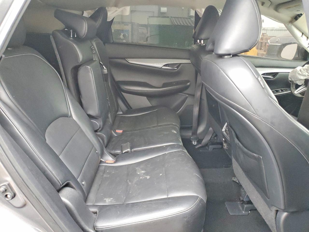 2021 Infiniti Qx50 Luxe - zdjęcie 10