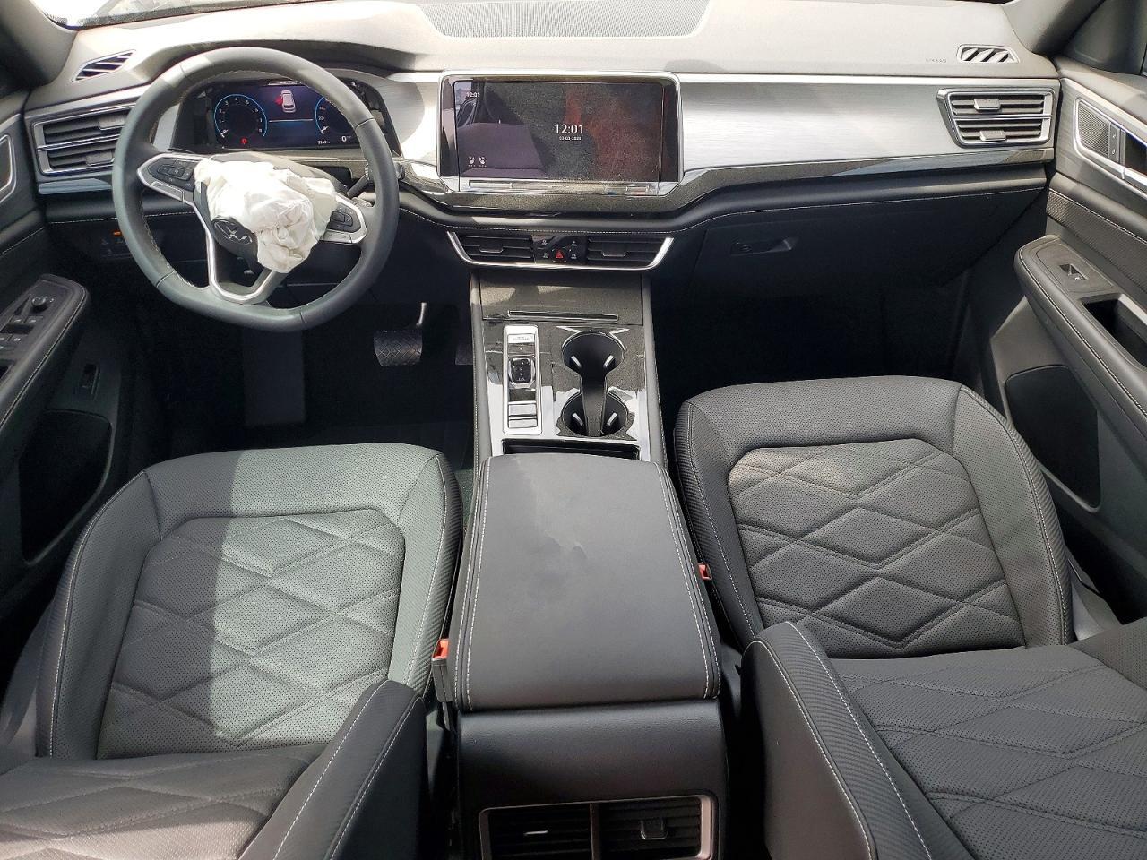 2025 Volkswagen Atlas Cross Sport Se - zdjęcie 8