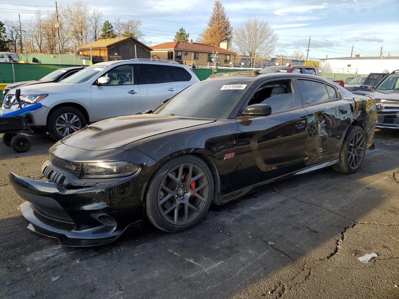 2017 Dodge Charger R - zdjęcie główne