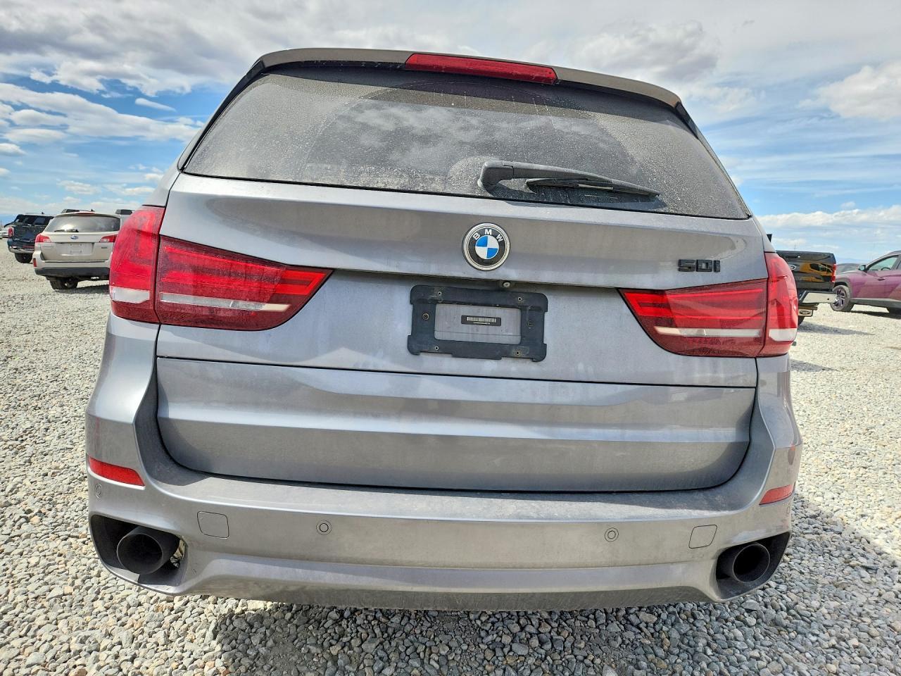 2016 BMW X5 xDrive50I - zdjęcie 6