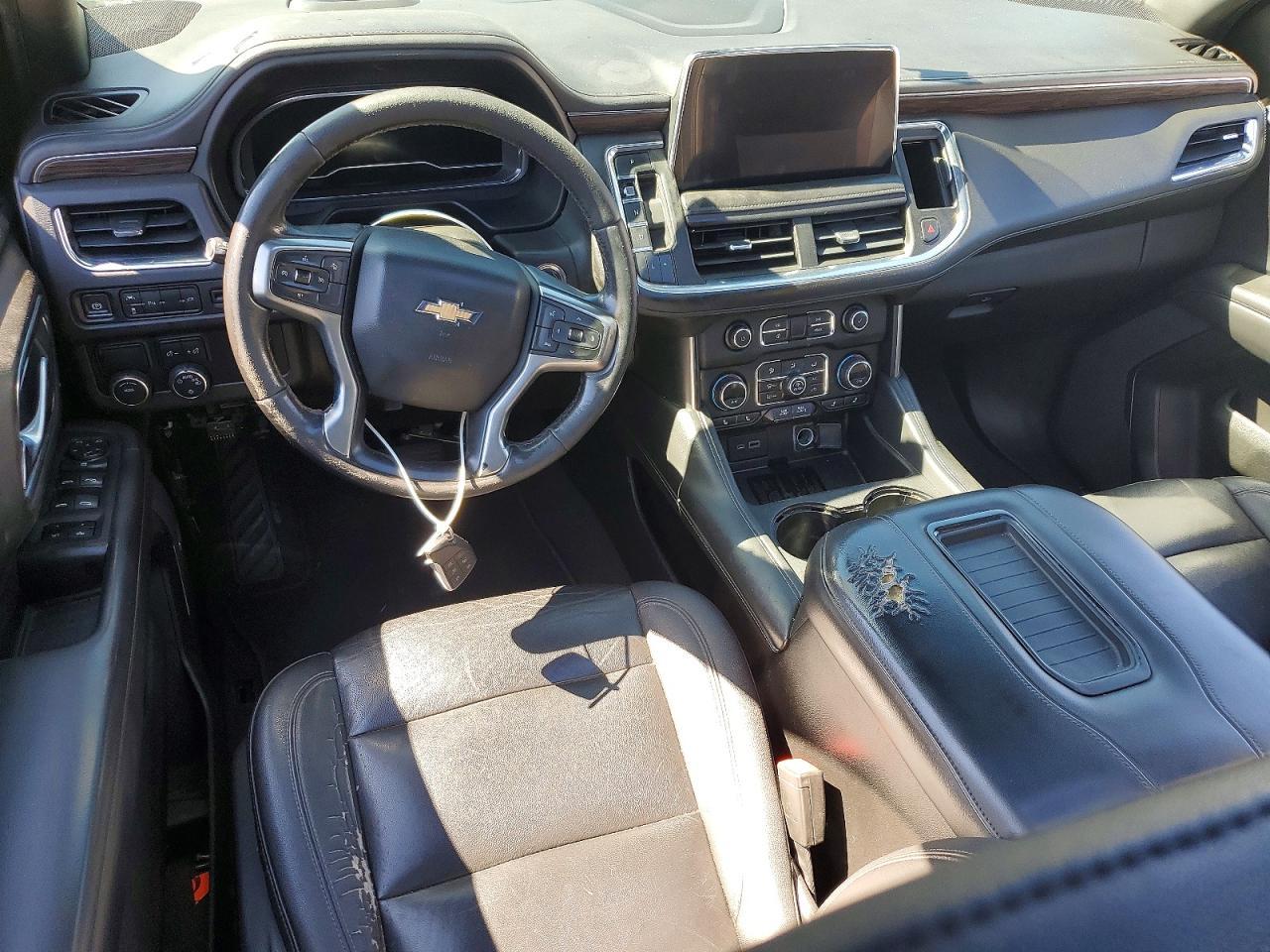 2022 Chev Suburban C - zdjęcie 8