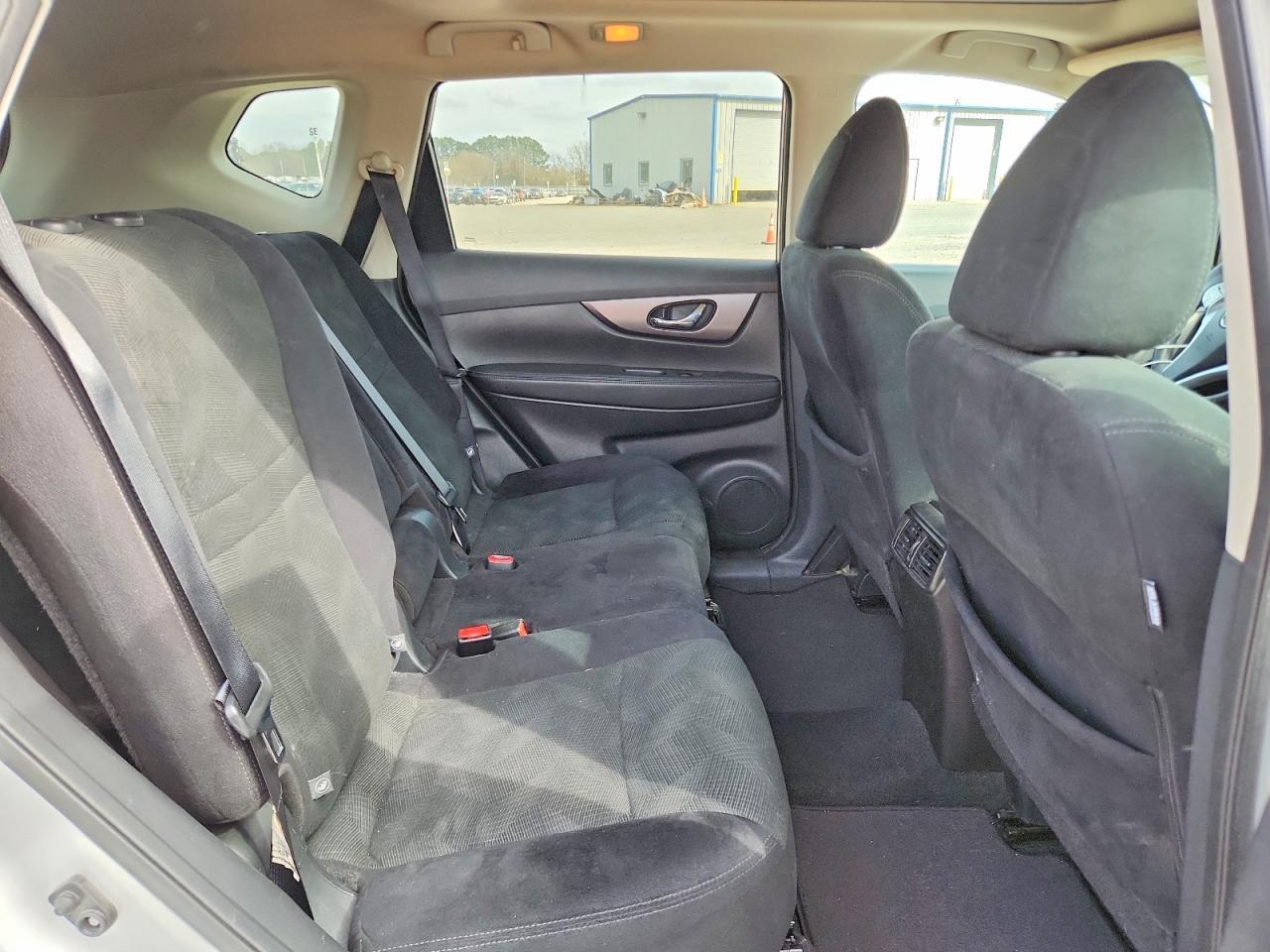 2016 Nissan Rogue Sv - zdjęcie 11