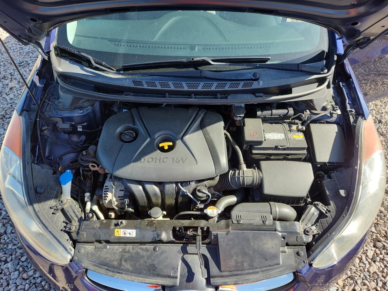 2013 Hyundai Elantra Gls - zdjęcie 11