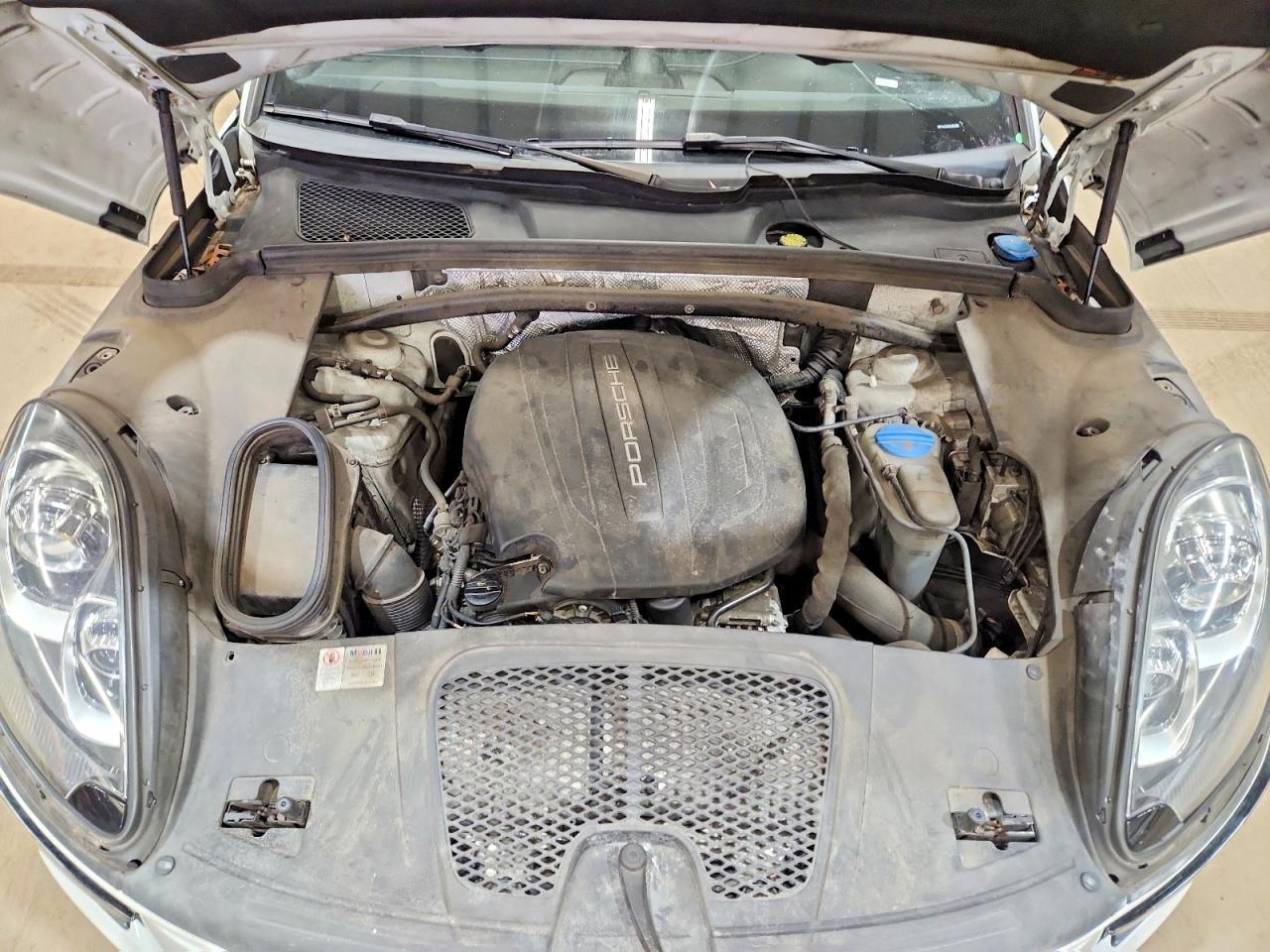 2017 Porsche Macan - zdjęcie 12