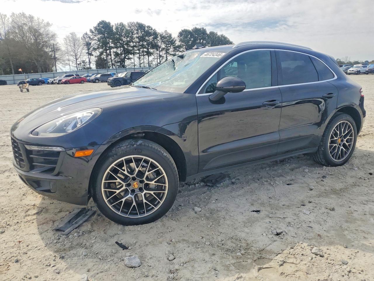 2015 Porsche Macan