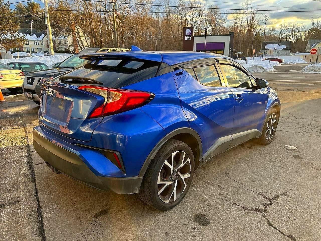 2018 Toyota C-Hr Xle - zdjęcie 4