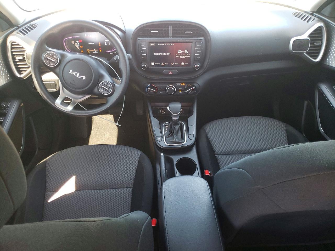 2023 Kia Soul Lx - zdjęcie 8