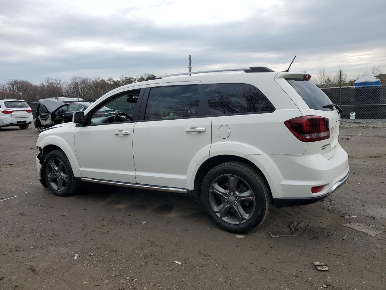 2015 Dodge Journey Crossroad - zdjęcie 2