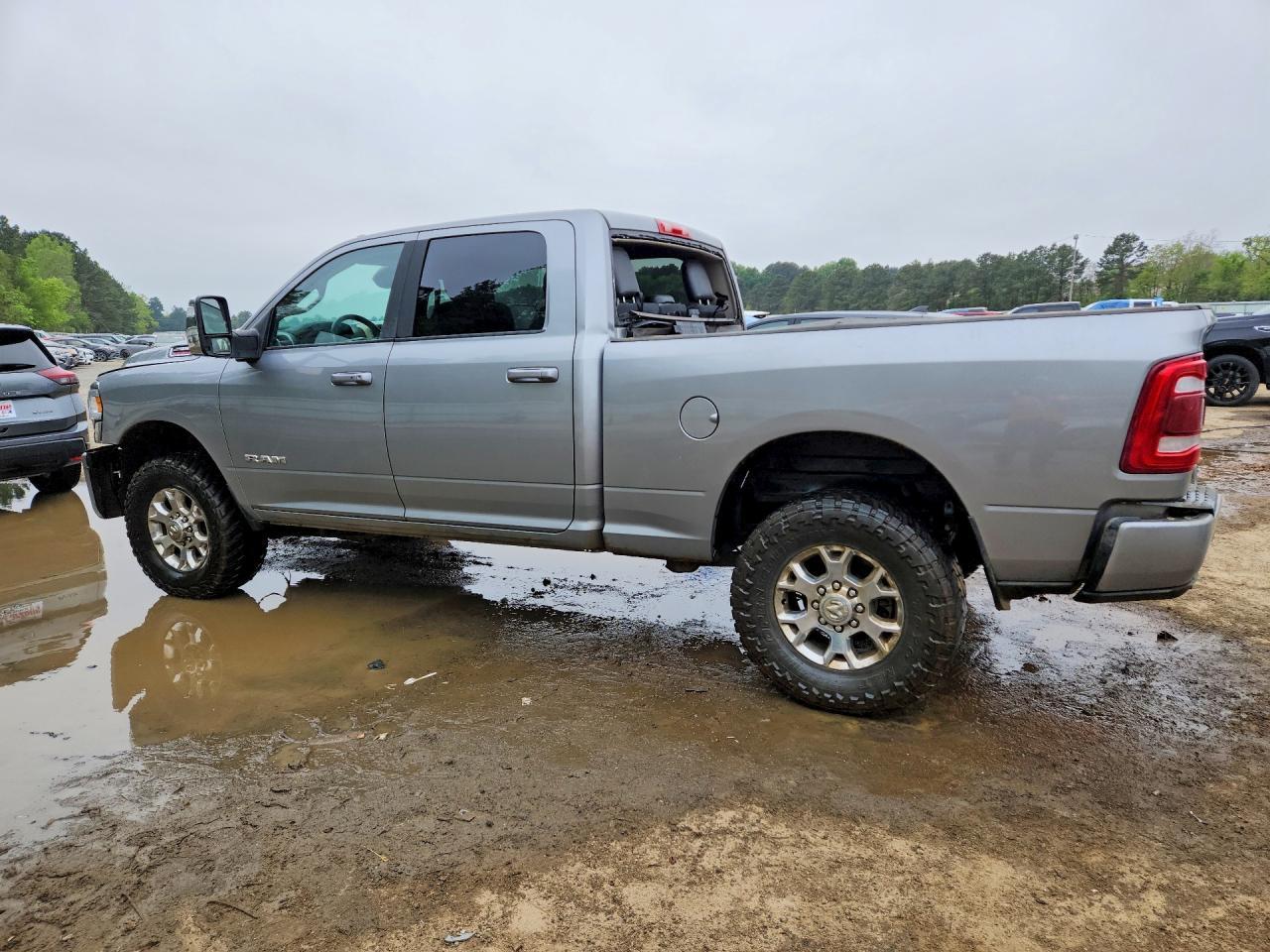 2024 Ram 2500 Laramie - zdjęcie 2