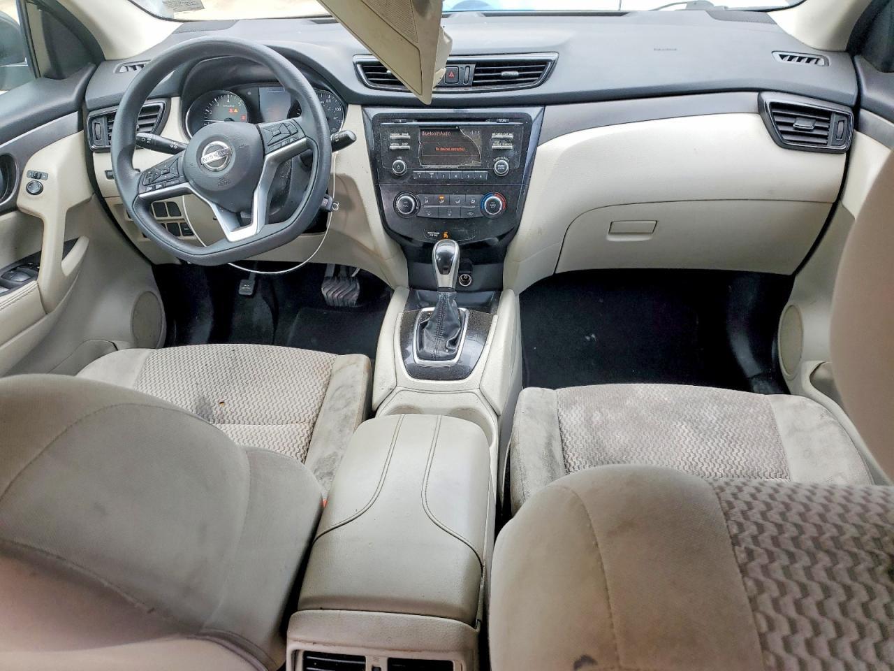 2017 Nissan Rogue Sport S - zdjęcie 8